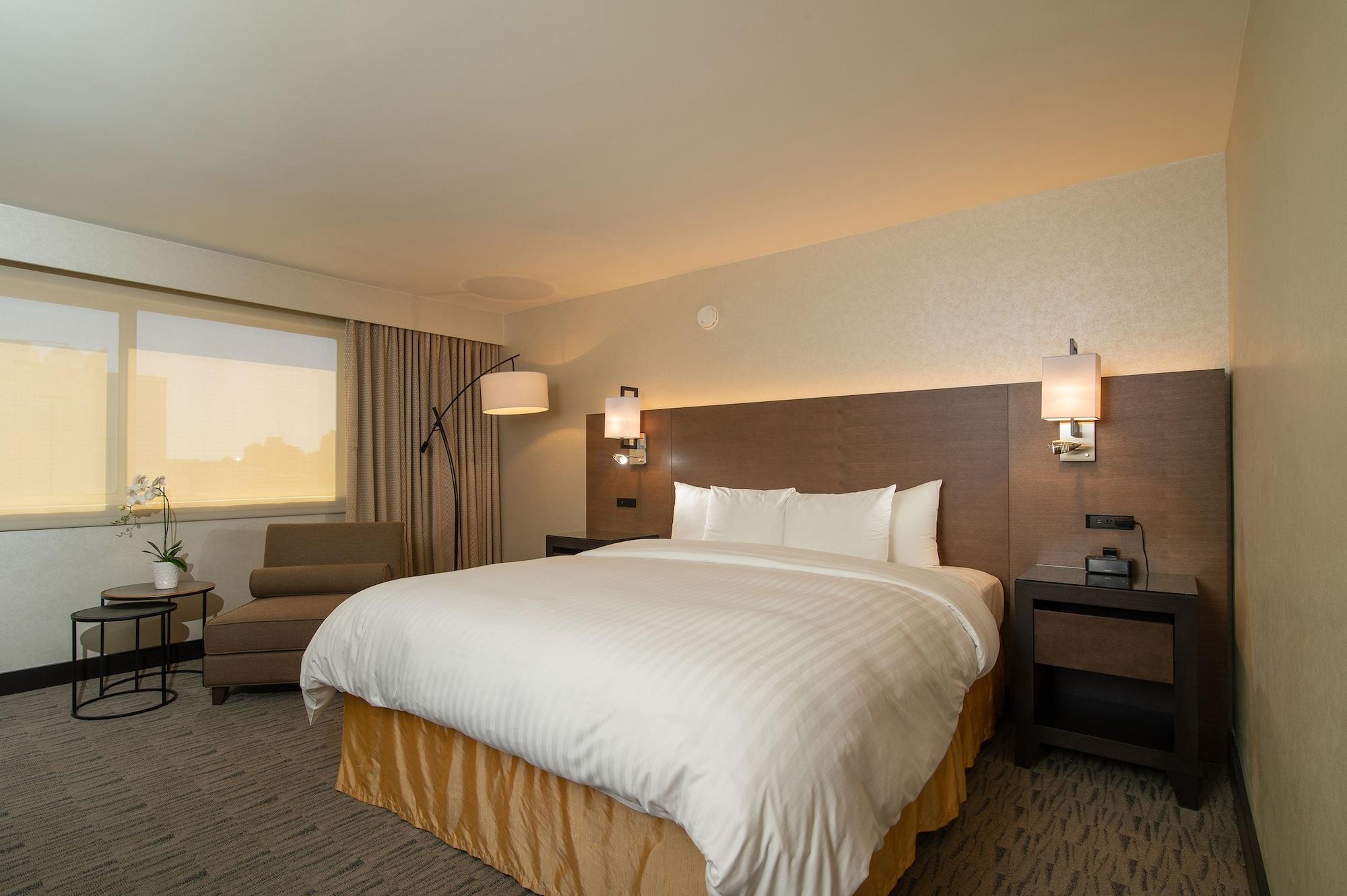 Miyako Angeles Hotel 3*